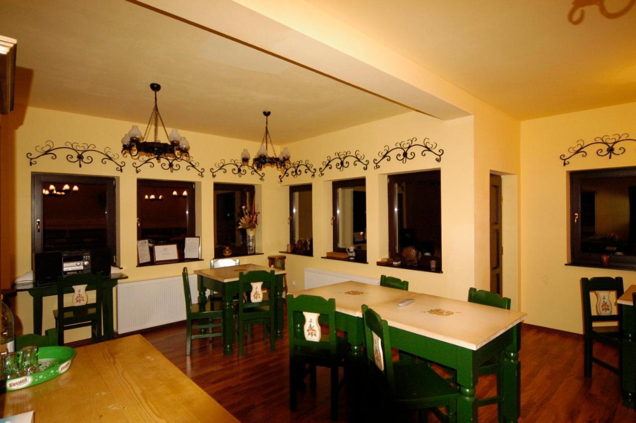 Pensiunea Casa Doina 布朗 外观 照片